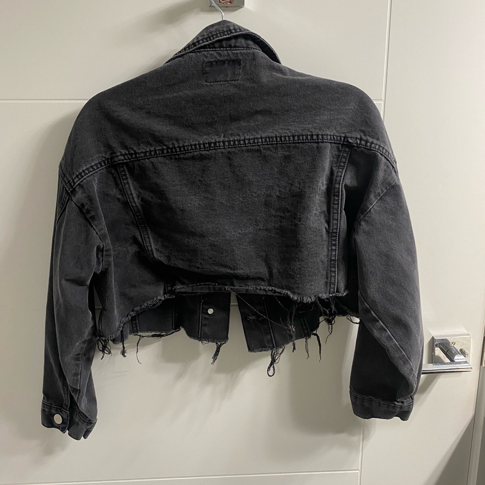 Cropped jean jacket